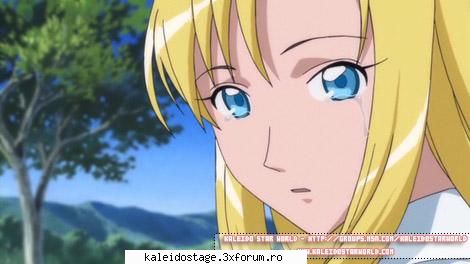 nume:layla august(ca este blonda cu ochii este un star.inima ei este rece si nu a plans niciodata